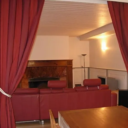 فندق مبيت وإفطار Maison Fouga 3*